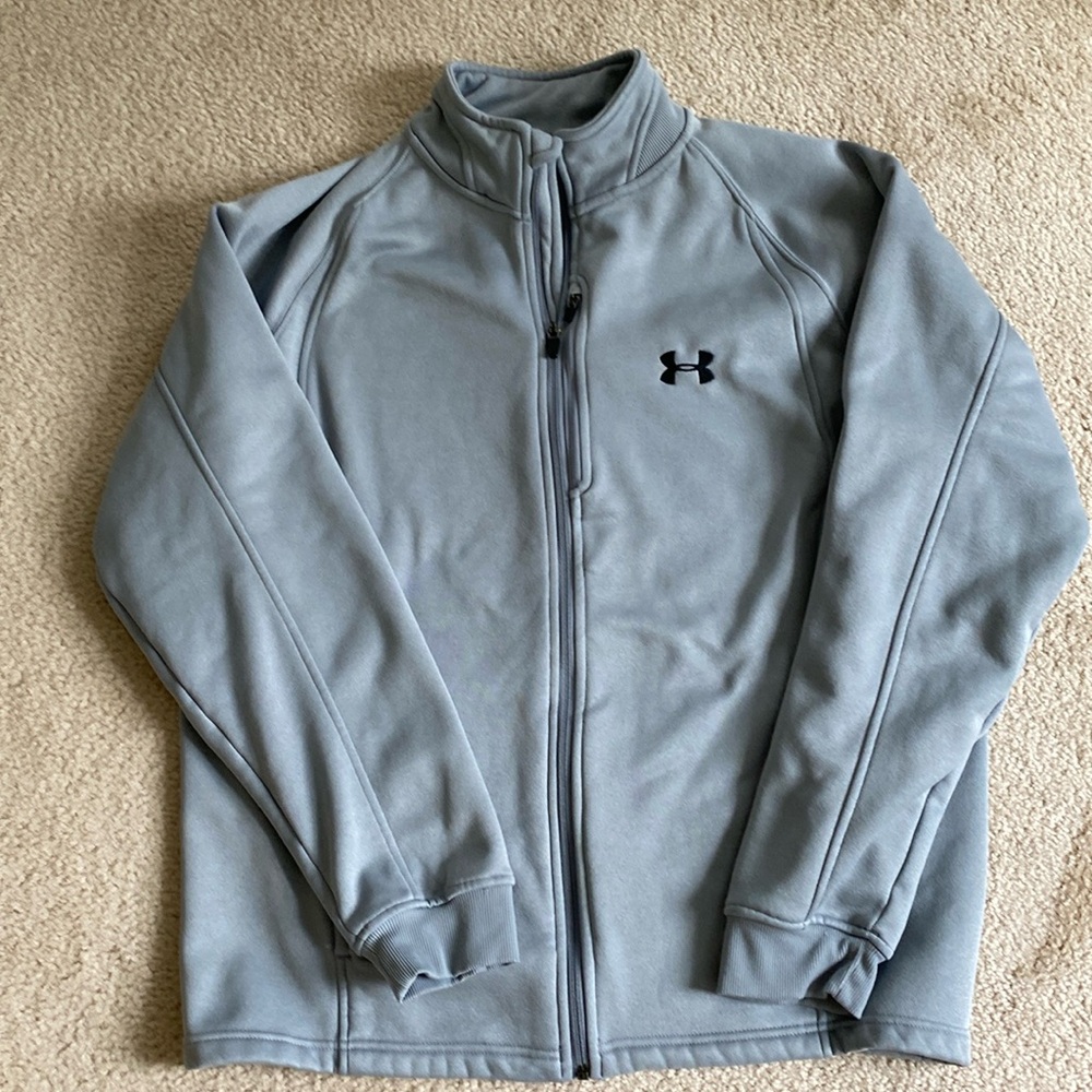 Grey me’s Under Armour jacket